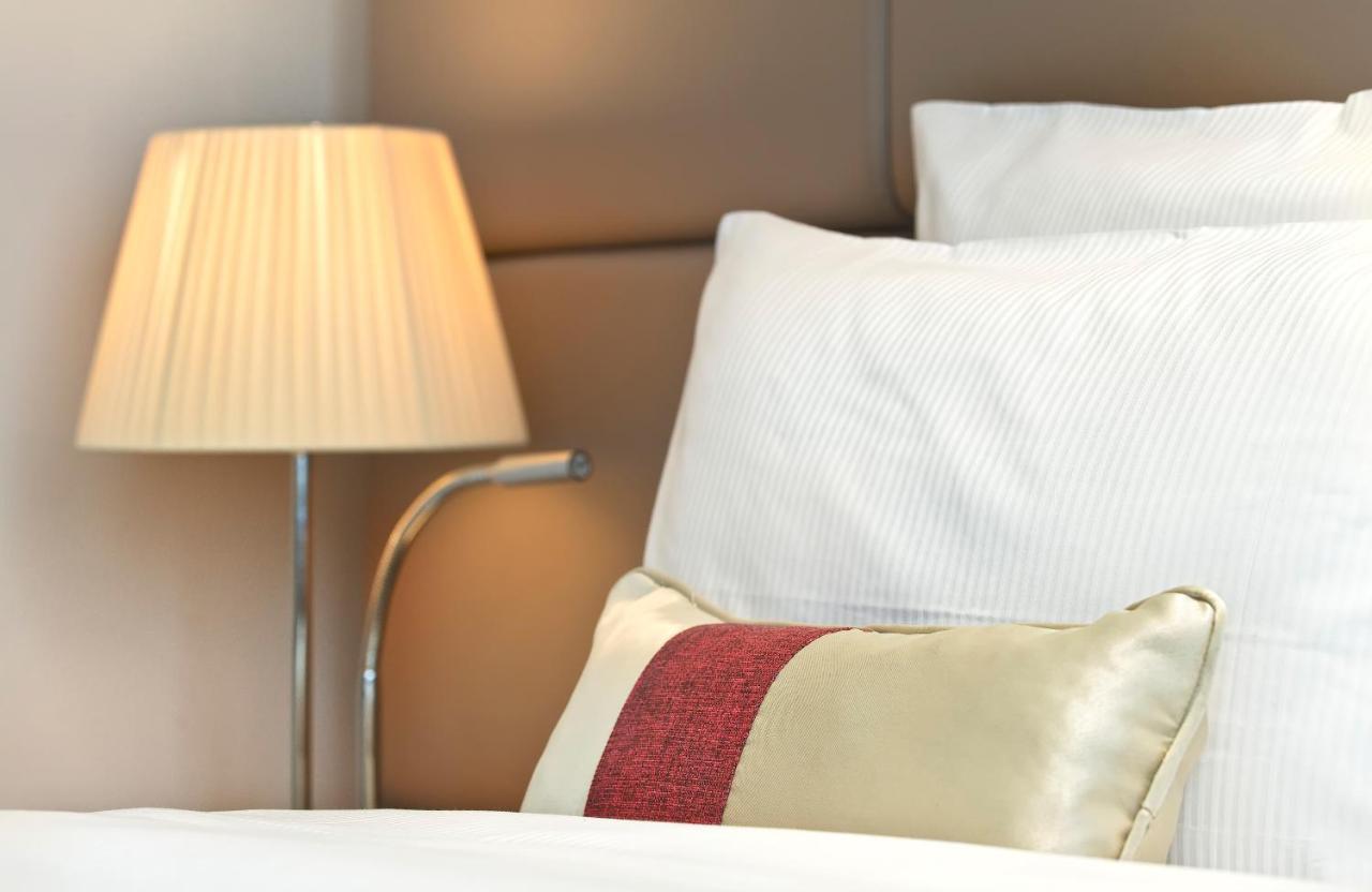 Crowne Plaza Heathrow, An Ihg Hotel West Drayton  Екстериор снимка