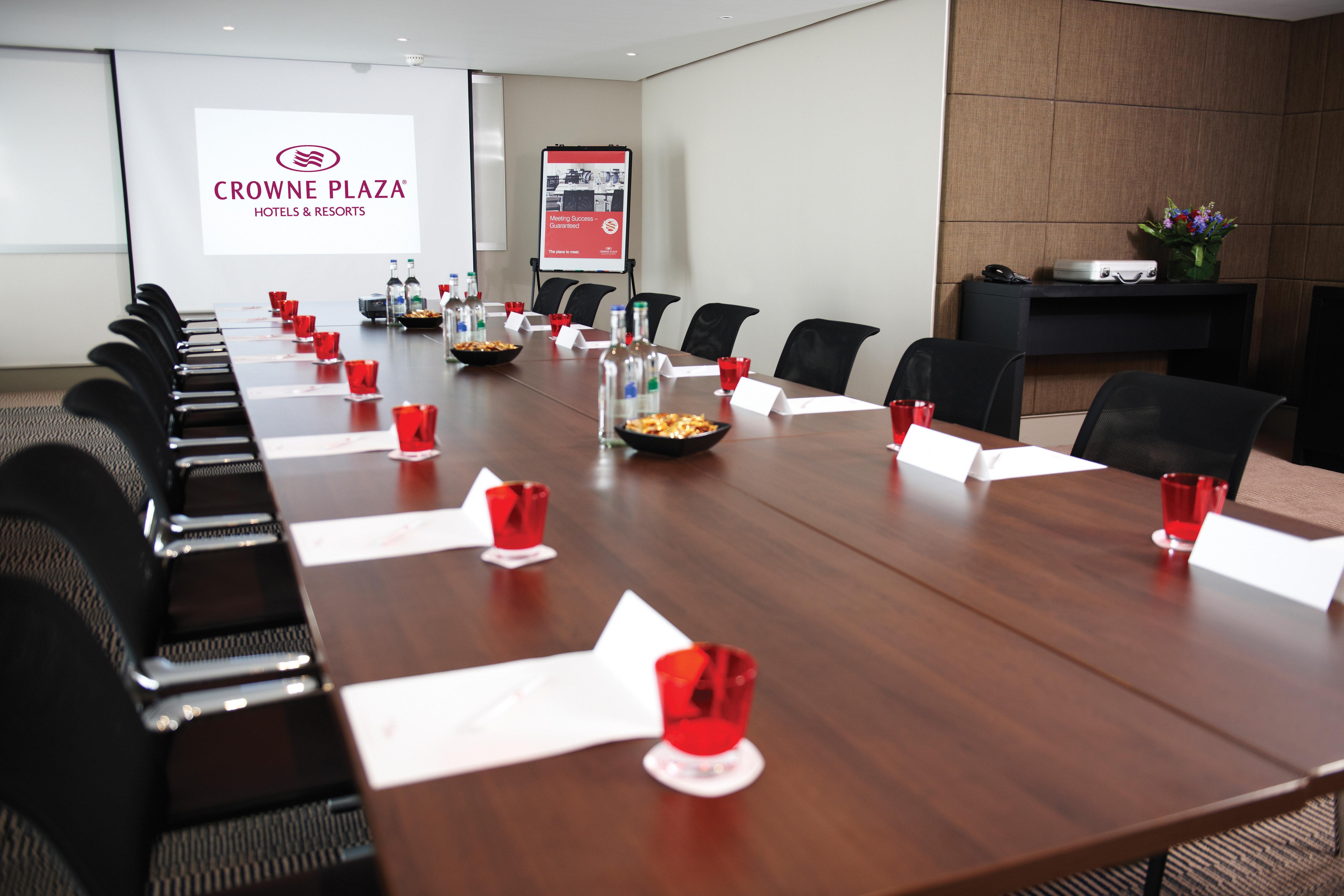 Crowne Plaza Heathrow, An Ihg Hotel West Drayton  Екстериор снимка