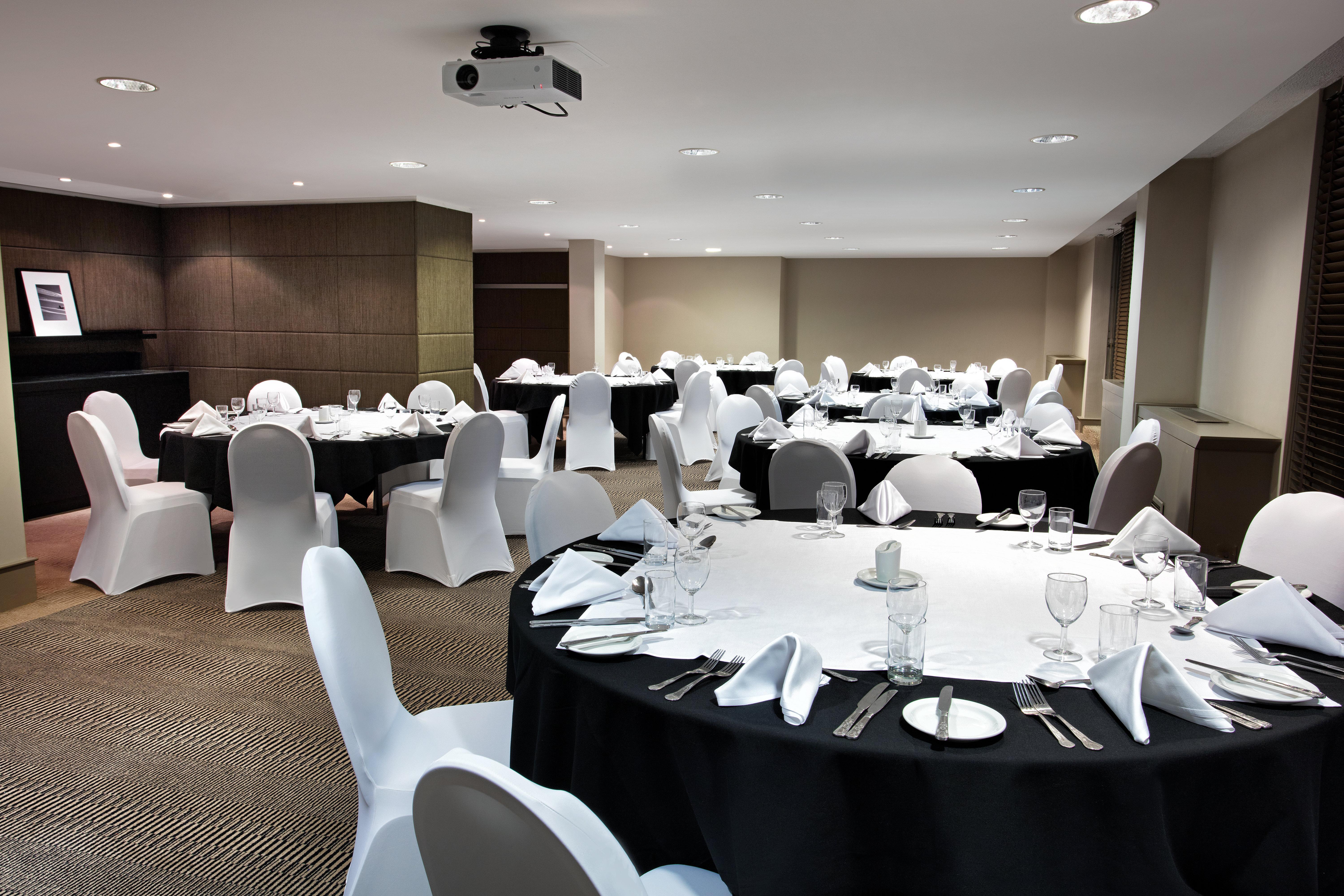 Crowne Plaza Heathrow, An Ihg Hotel West Drayton  Екстериор снимка