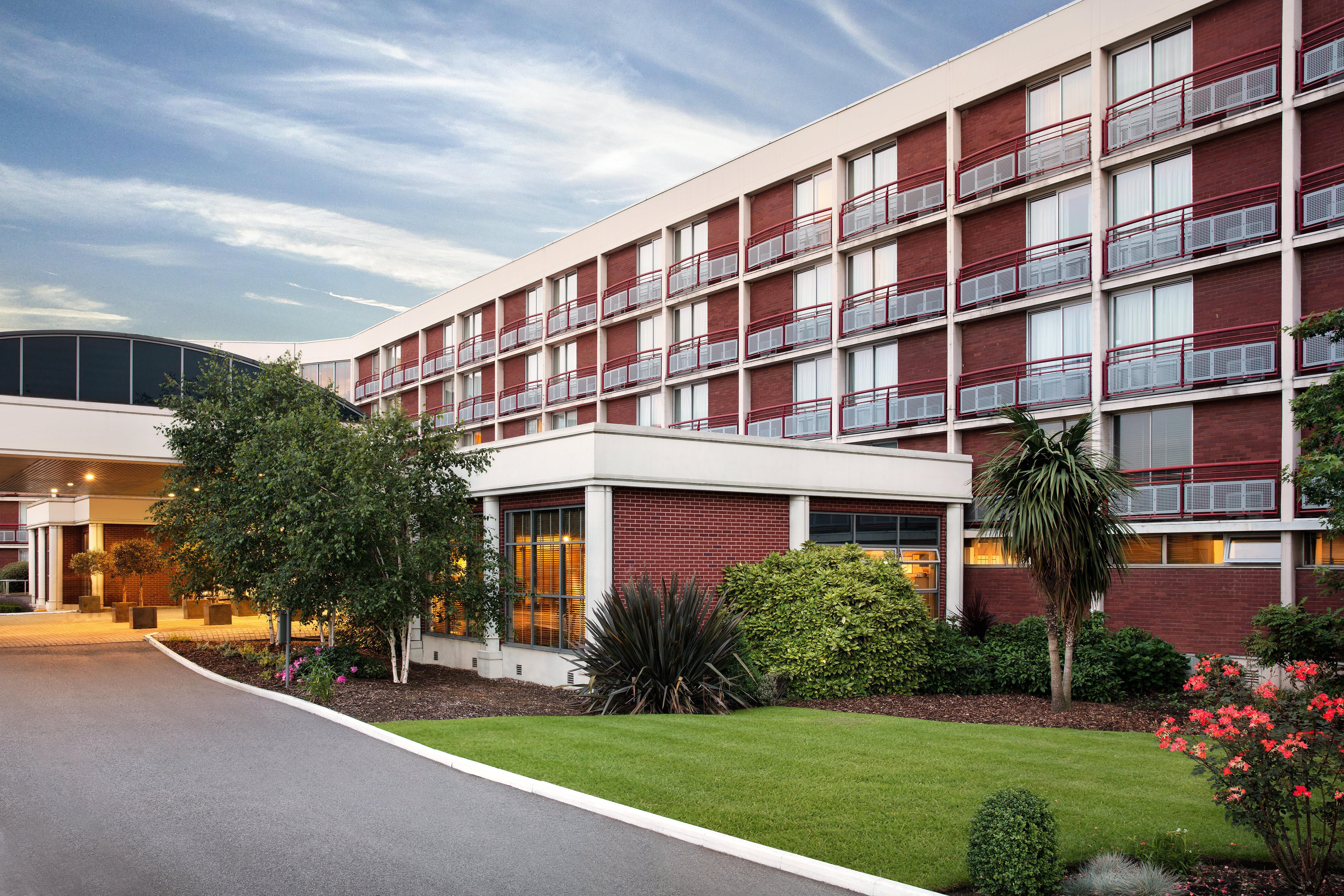 Crowne Plaza Heathrow, An Ihg Hotel West Drayton  Екстериор снимка